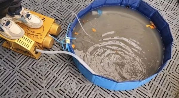 深圳配资门户网 成都企业全球首创！轻轻一踩污水变纯净水